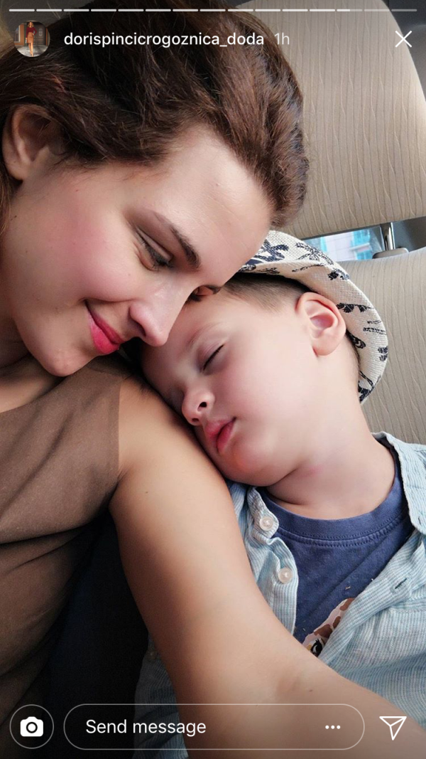 Doris Pinčić Rogoznica s obitelji u Dubaiju