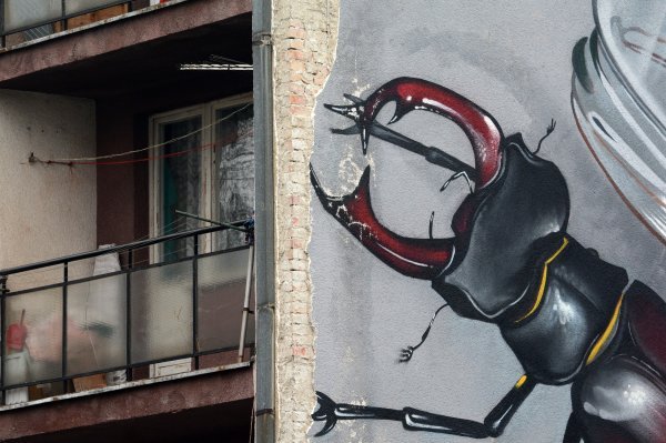 'Off you go', mural u Sisku