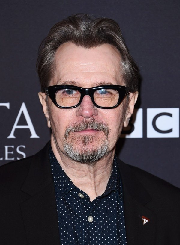 Gary Oldman