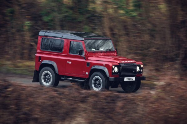 Land Rover Defender V8 Works