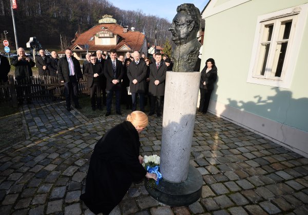 Predsjednica Kolinda Grabar Kitarović u posjeti rodnoj kući dr. Franje Tuđmana