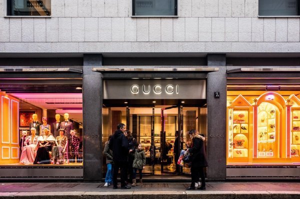 Via Monte Napoleone, Milano