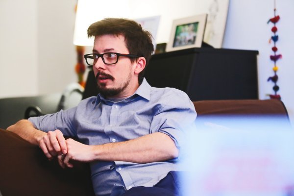 Cody McClain Brown proveo je sada već veći dio života izvan SAD-a