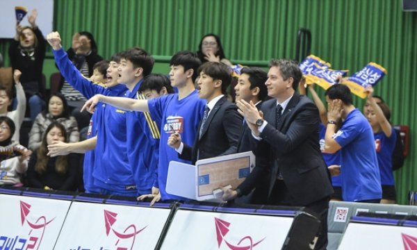 Danijel Lutz u klubu Seoul Samsung Thunders radi kao savjetnik prve momčadi, a zadužen je i za rad s mladim igračima