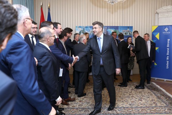 Plenković s veleposlanicima