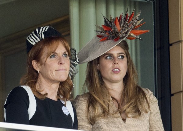 Sarah Ferguson sa kćeri, princezom Eugenie