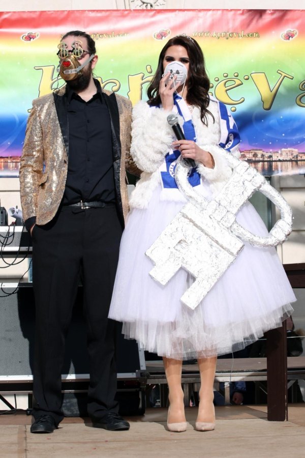 Spuštanjem barjaka ispred zborne crkve završila je 1046. Festa svetoga Vlaha