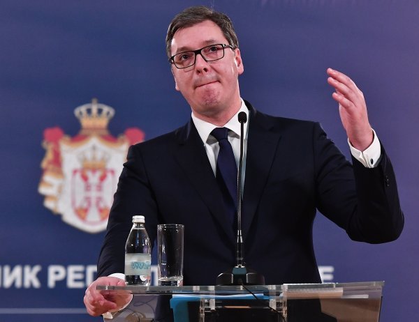 Aleksandar Vučić i Johannes Hahn