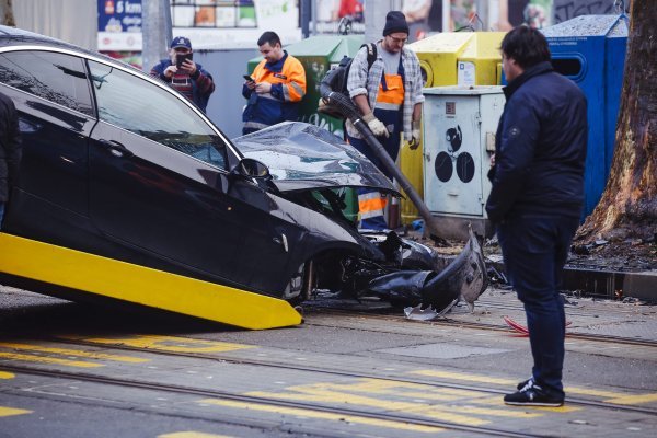 Prometna nesreća BMW