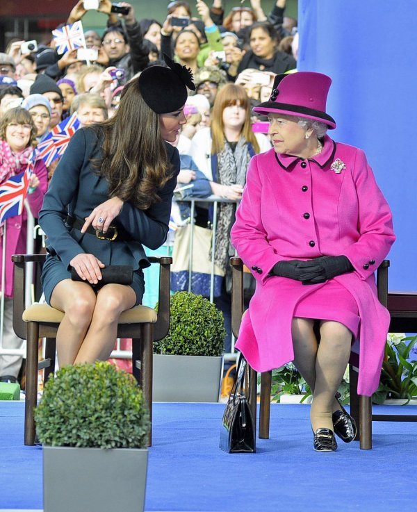Kate Middleton i kraljica Elizabeta II