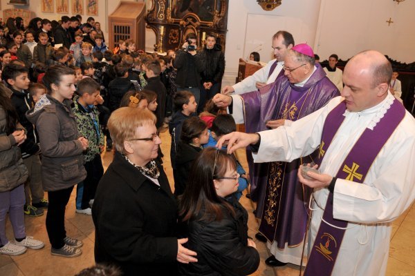 Obred pepeljenja na Čistu srijedu