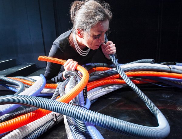 Predstava 'Ljudski Glas'