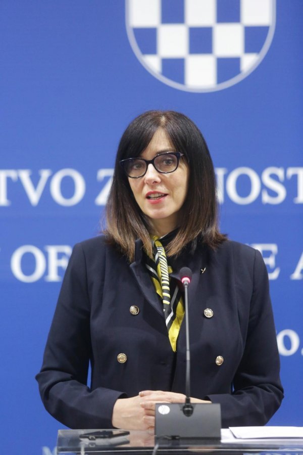 Ministrica Blaženka Divjak 