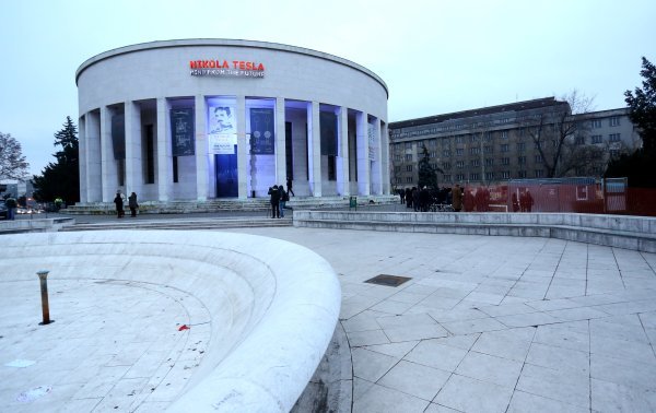 Milan Bandić otvorio radove na uređenju Trga žrtava fašizma