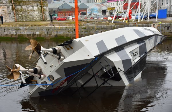 Safehaven Marine XSV 17 Thunder Child