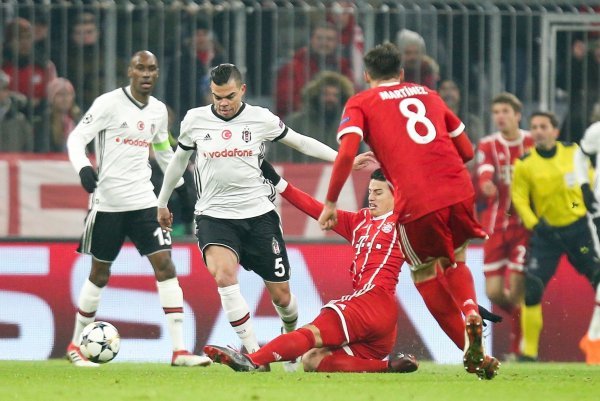Bayern - Bešiktaš ( Pepe i James Rodriguez )
