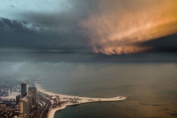 Utjecaj polarnog vorteksa