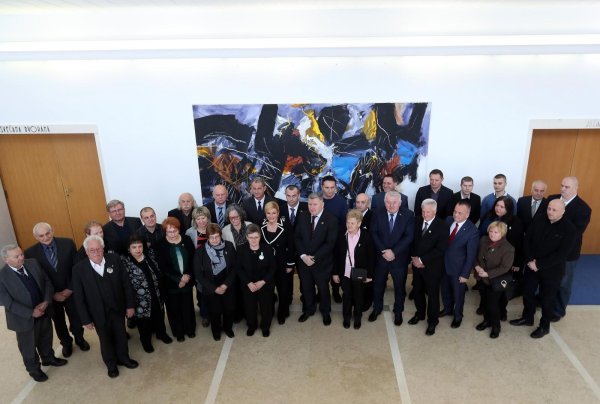 Predsjednica primila izaslanstva braniteljskih i stradalničkih Udruga iz Domovinskog rata