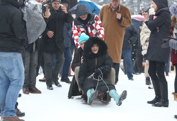 Milan Bandić sanjkao na livadi Cmrok