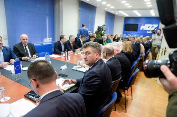 Sjednica Nacionalnog vijeća HDZ-a