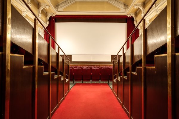 Velika dvorana Kina Europa