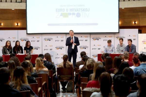Učenička debata na temu: Euro u Hrvatskoj - Za ili Protiv?