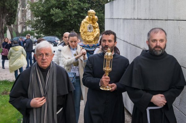 Župa sv. Mihajla na Lapadu u trajno vlasništvo dobila moći sv. Antuna
