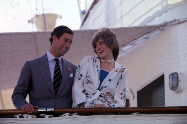 Princ Charles i princeza Diana na krstarenju Mediteranom