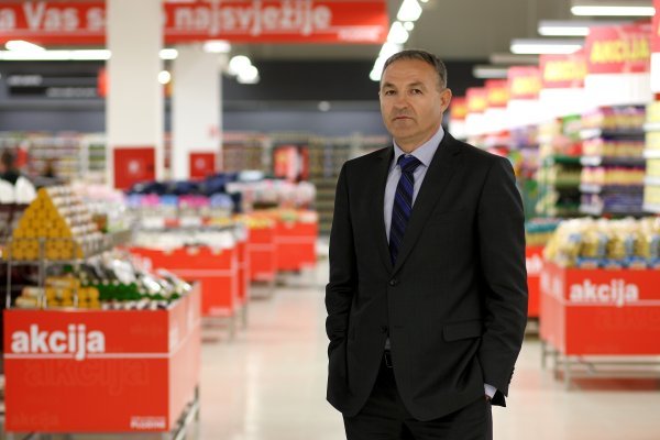 Mile Ćurković, Plodine