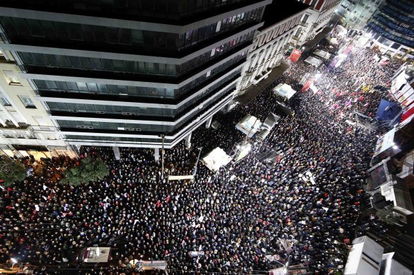 Predizborni skup u Ateni okupio je mnoštvo Syrizinih pristaša