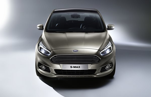 Ford-S-MAX-1