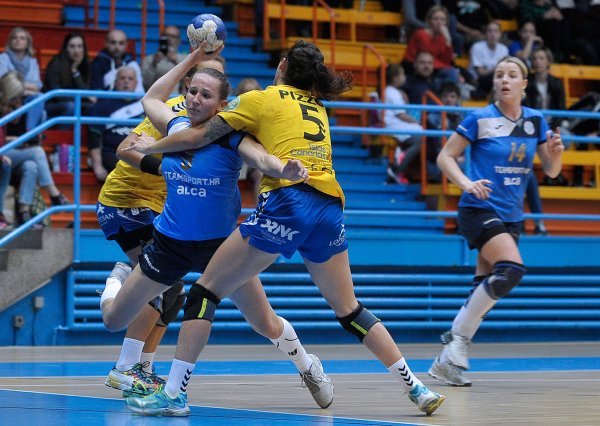 RK Lokomotiva (Stela Posavec) - ESP Rocasa Gran Canaria