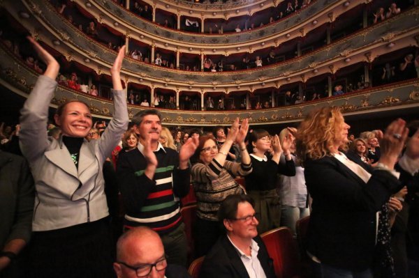 Humanitarni koncert Tako mala, tako snažna
