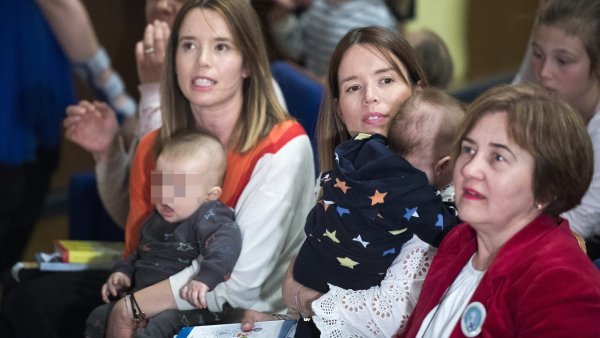 Ana i Lucija Zaninović sa sinovima