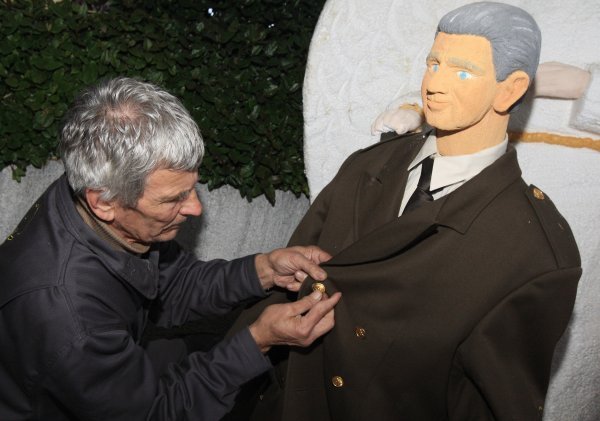 Matešine jaslice s Antom Gotovinom