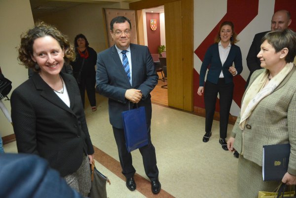 Ministrica kulture Nina Obuljen Koržinek i župan Damir Bajs