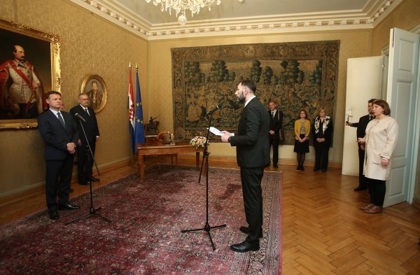 Prisega Dražena Jelenića