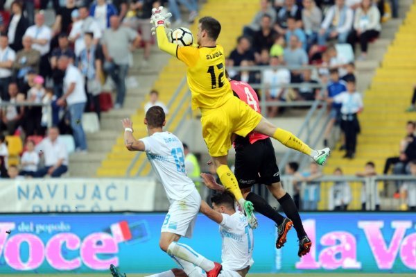 HNK Rijeka (Dario Župarić, Simon Sluga) - NK Osijek