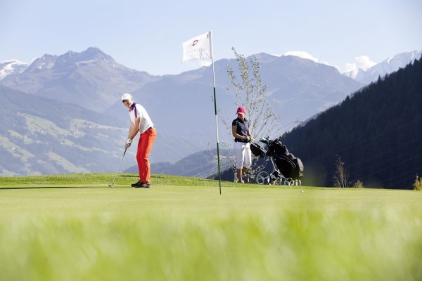 Uderns-Golf-course_Zillertal-Tourismus-GmbH_Blickfang-Photographie