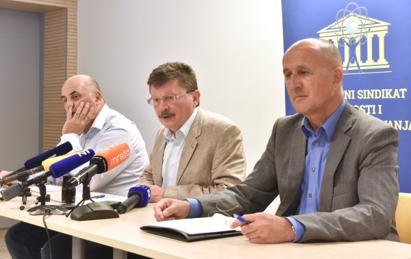Konferencija za medije Nezavisnog sindikata znanosti i visokog obrazovanja