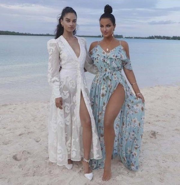 Shanina Shaik s glumicom Natalie Halcro