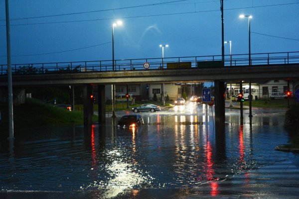 U večernjim satima nevrijeme je zahvatilo Sisak
