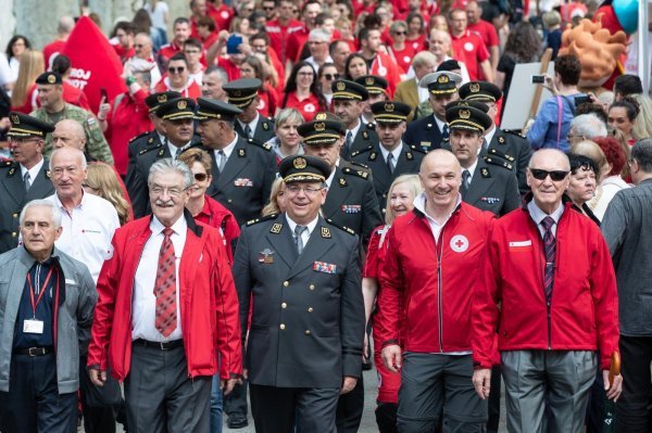 Mladen Fuzul, Josip Jelić, Robert Markt