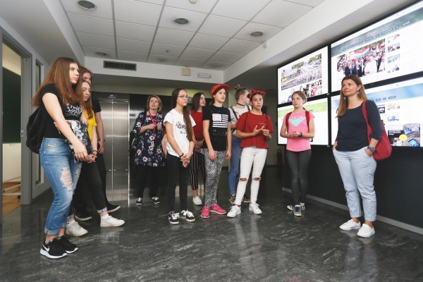 Učenici OŠ Antuna Augustinčića iz Zaprešića u redakciji tportala