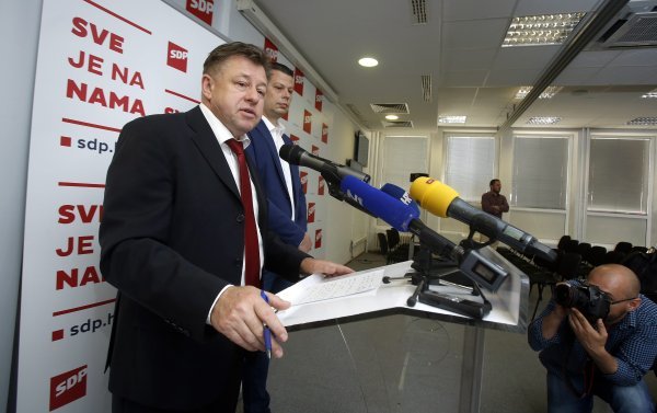 Ivo Jelušić i Saša Đujić