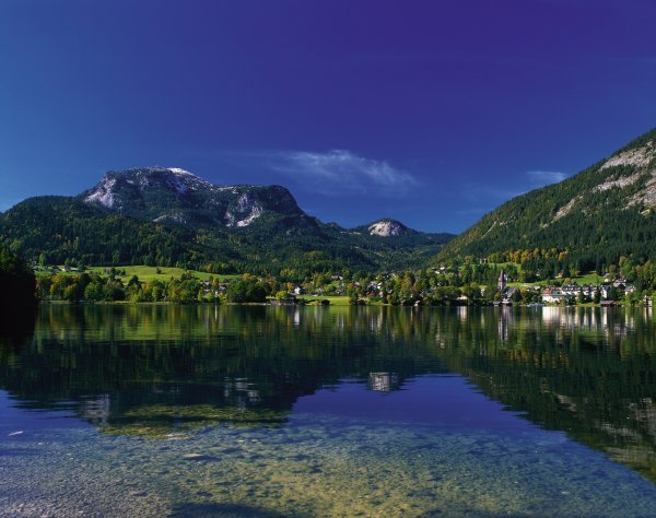 Altaussee-am-Altausseer-See_Oesterreich-Werbung_Wolfgang-Weinhaeupl