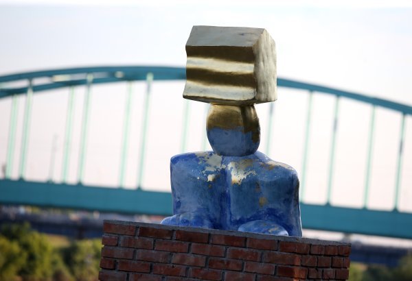 Predstavljanje skulpture 'Međaš protiv uroka i poplave'