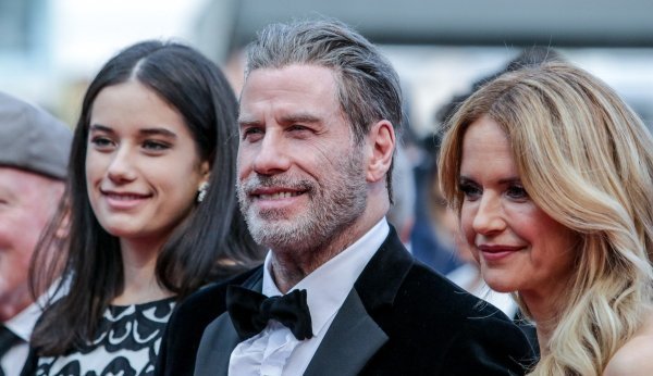 Ella Bleu Travolta, John Travolta i Kelly Preston