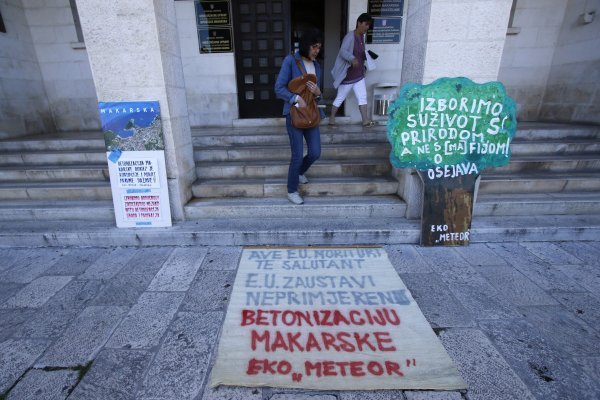 Prosvjed u Makarskoj