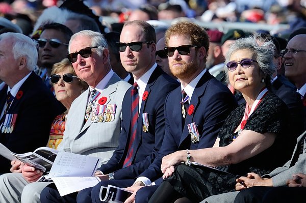 Princ Charles sa sinovima, Williamom i Harryjem